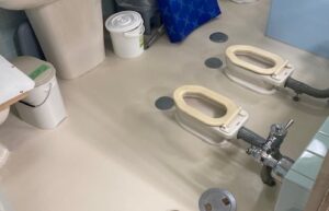 園児用トイレ床張り替え工事